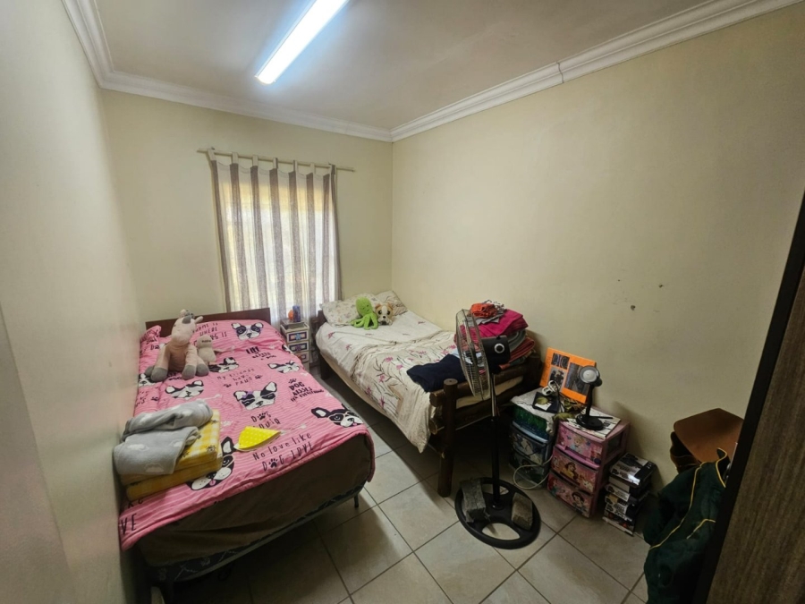 To Let 2 Bedroom Property for Rent in Mnandi Gauteng