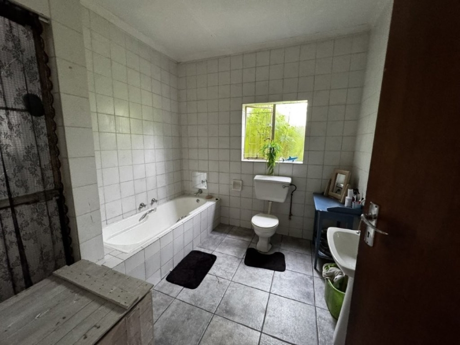 3 Bedroom Property for Sale in Birchleigh Gauteng