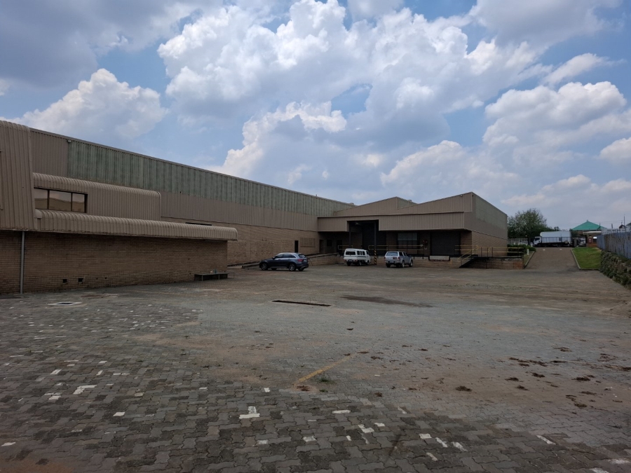 To Let commercial Property for Rent in Spartan Gauteng