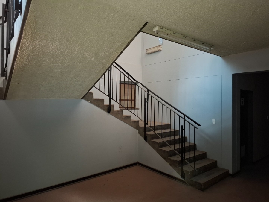 To Let commercial Property for Rent in Spartan Gauteng