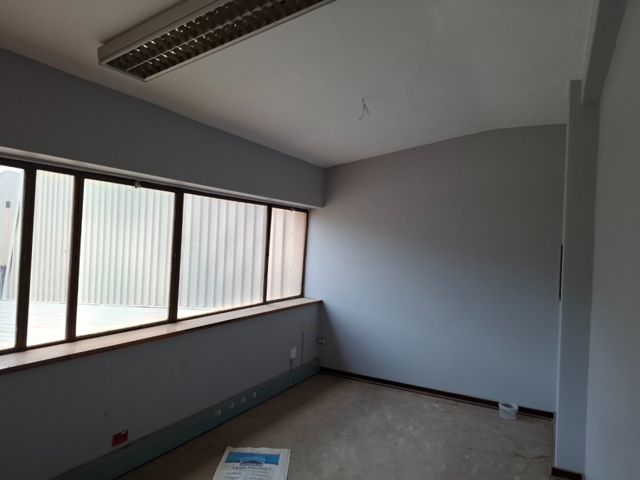 To Let commercial Property for Rent in Spartan Gauteng