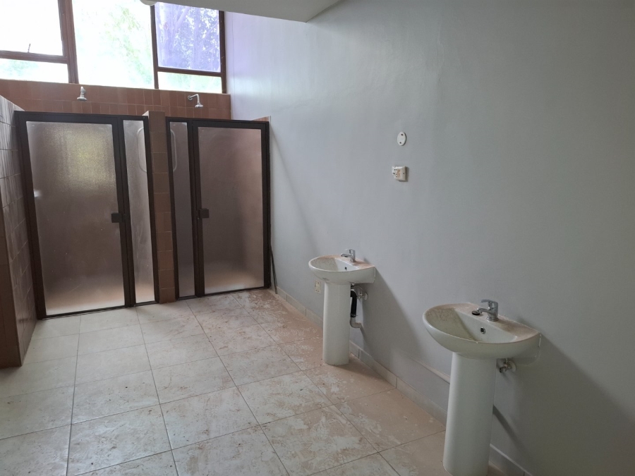 To Let commercial Property for Rent in Spartan Gauteng