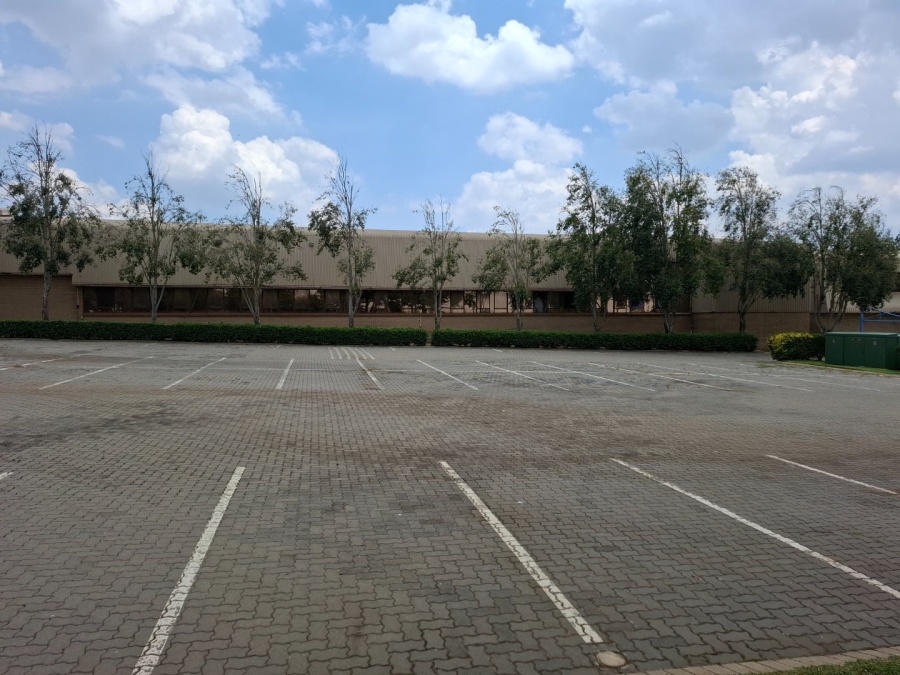 To Let commercial Property for Rent in Spartan Gauteng