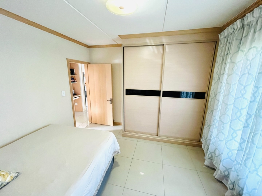 2 Bedroom Property for Sale in Noordwyk Gauteng