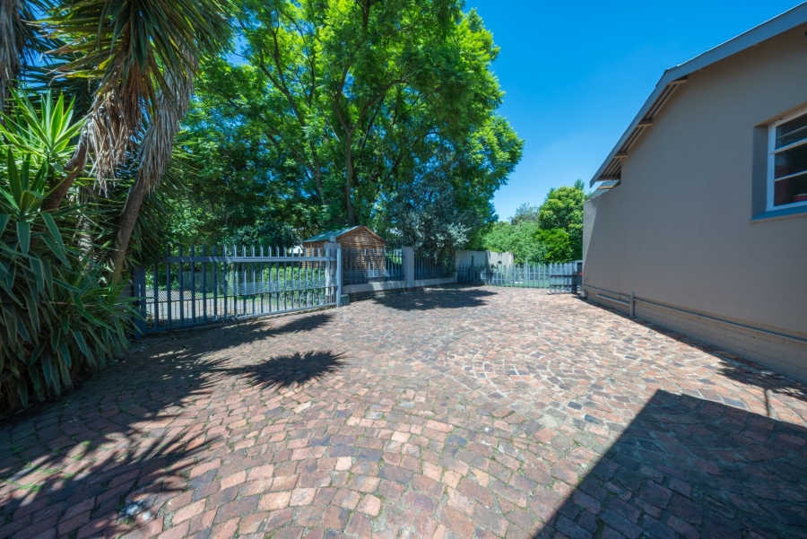 3 Bedroom Property for Sale in Lakeside Village Gauteng