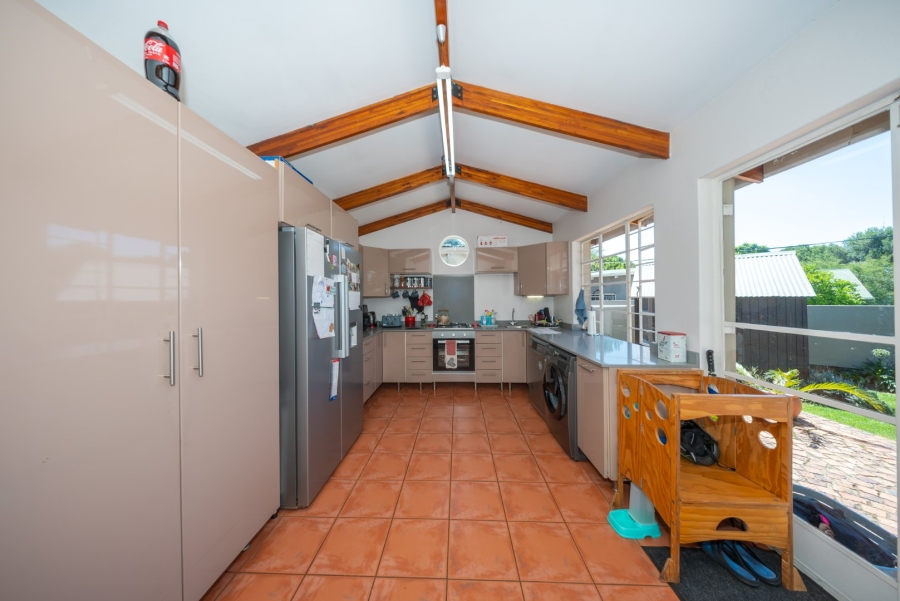 3 Bedroom Property for Sale in Lakeside Village Gauteng