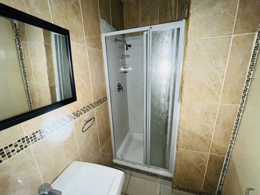 To Let 1 Bedroom Property for Rent in Marshalltown Gauteng