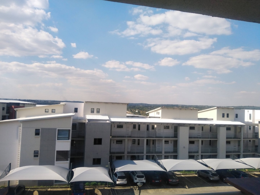 To Let 3 Bedroom Property for Rent in Fourways Gauteng
