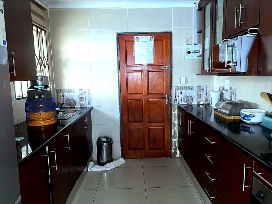 4 Bedroom Property for Sale in Fleurhof Gauteng