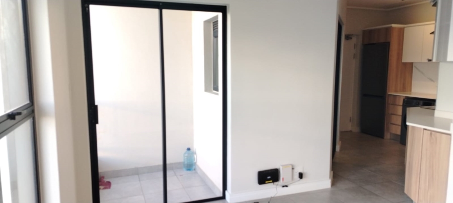 1 Bedroom Property for Sale in Waterfall Gauteng