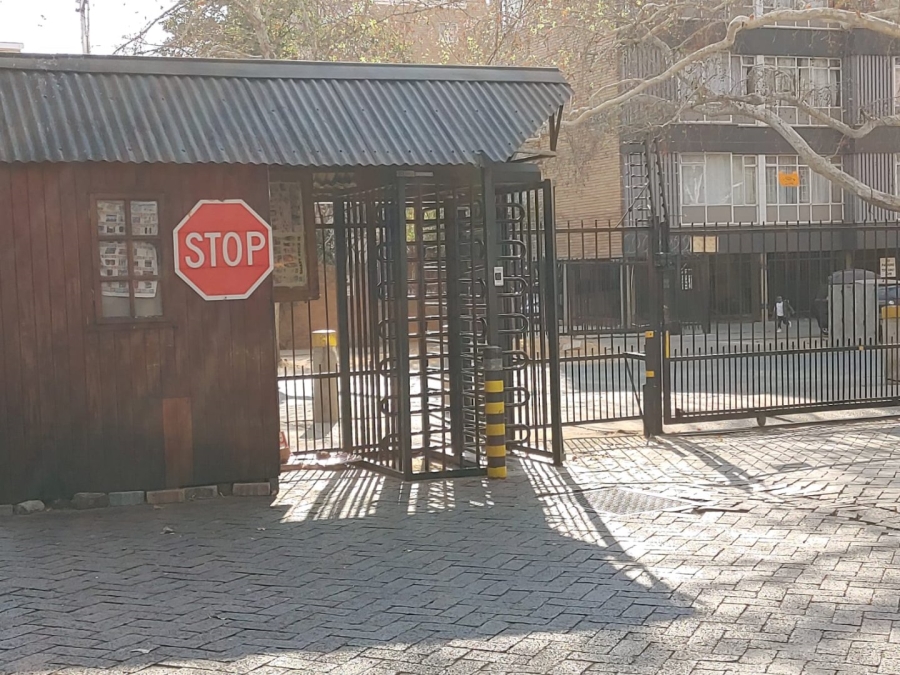 1 Bedroom Property for Sale in Pretoria Gauteng