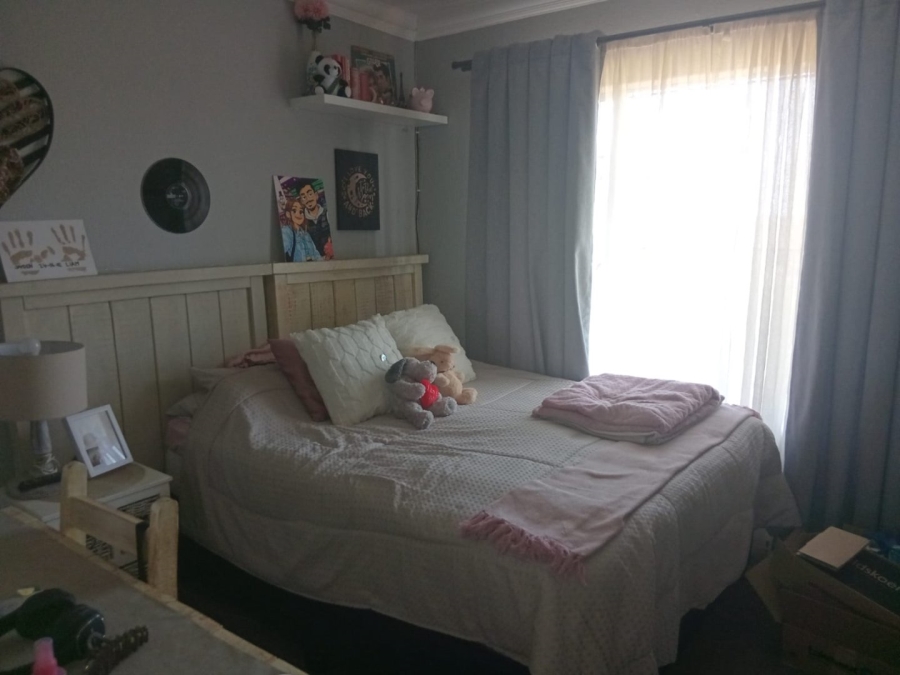 3 Bedroom Property for Sale in Noordheuwel Gauteng