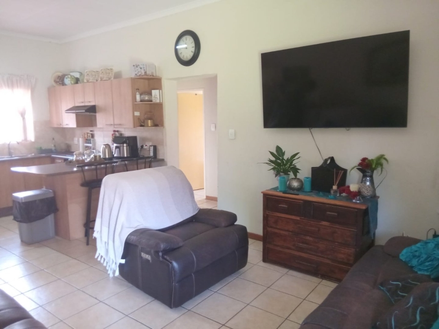2 Bedroom Property for Sale in Noordheuwel Gauteng