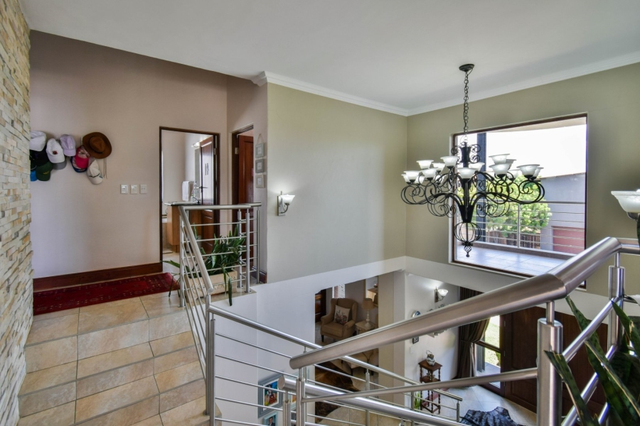 5 Bedroom Property for Sale in Olympus AH Gauteng