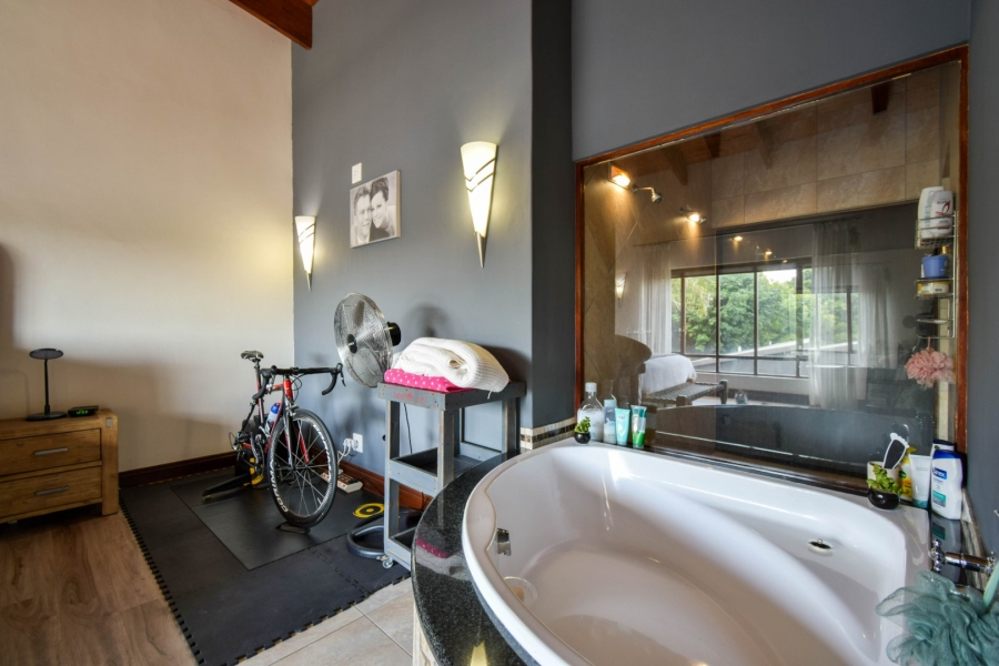 5 Bedroom Property for Sale in Olympus AH Gauteng