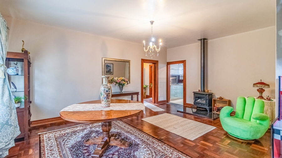 5 Bedroom Property for Sale in South Kensington Gauteng