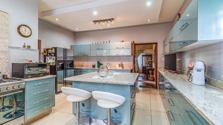 5 Bedroom Property for Sale in South Kensington Gauteng