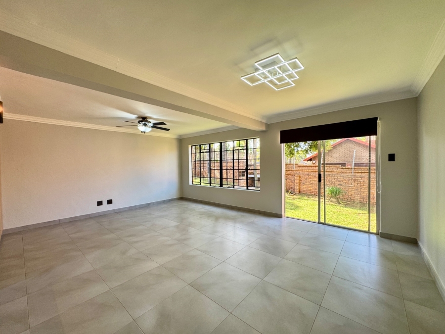 3 Bedroom Property for Sale in Moreleta Park Gauteng