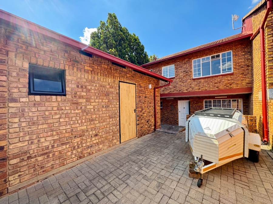 3 Bedroom Property for Sale in Moreleta Park Gauteng