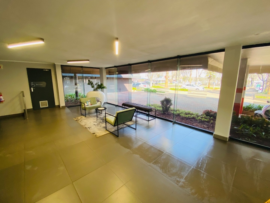 To Let commercial Property for Rent in Cresta Gauteng