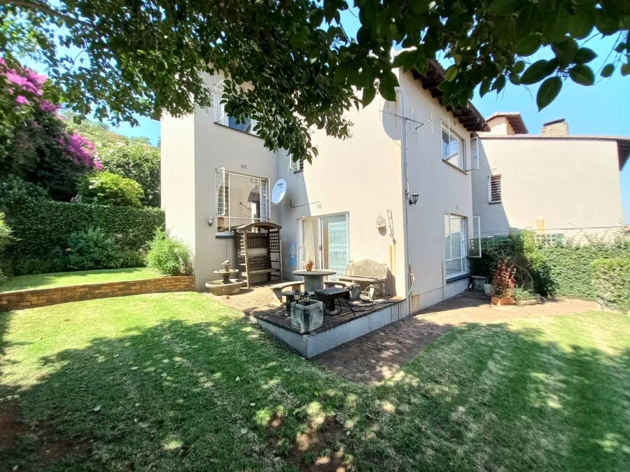 3 Bedroom Property for Sale in Sunnyrock Gauteng