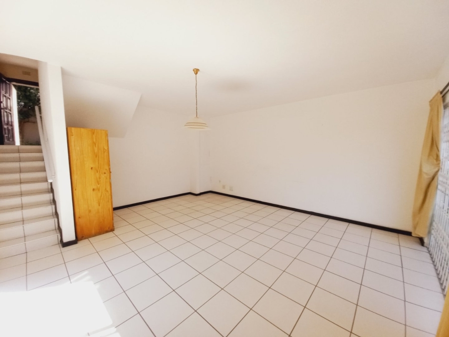 3 Bedroom Property for Sale in Sunnyrock Gauteng