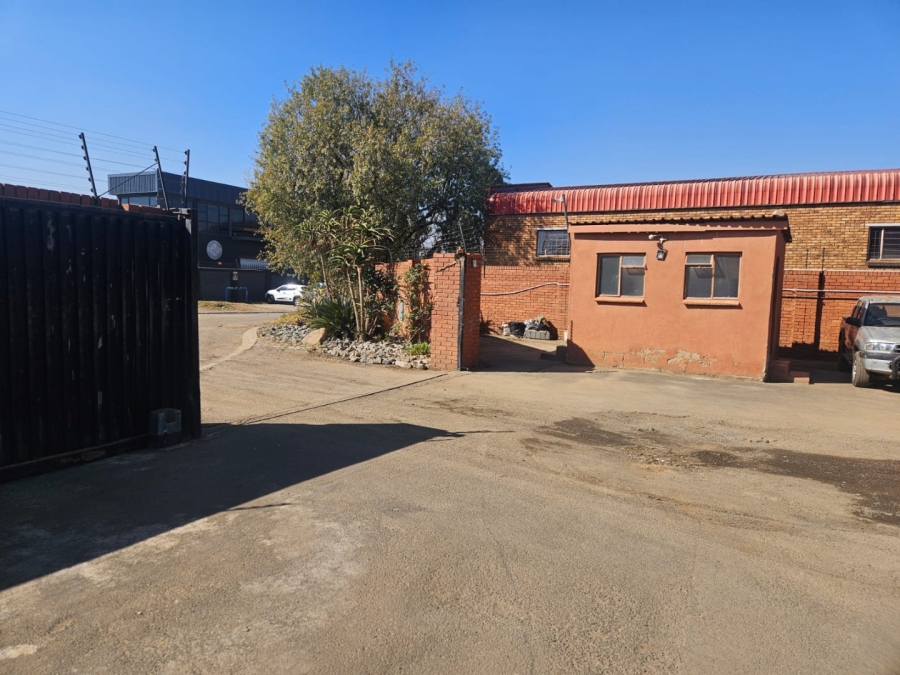 Commercial Property for Sale in Alrode Gauteng