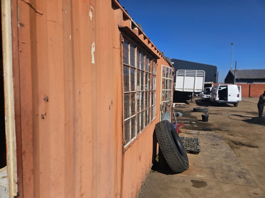 Commercial Property for Sale in Alrode Gauteng