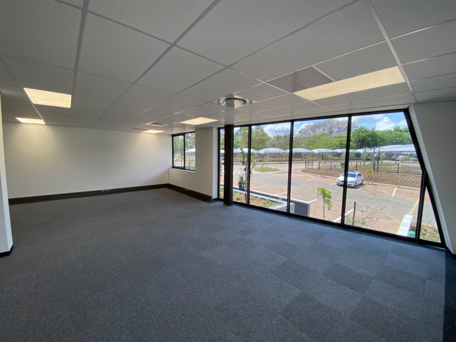 To Let commercial Property for Rent in Die Hoewes Gauteng