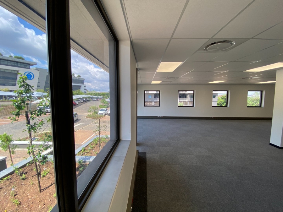 To Let commercial Property for Rent in Die Hoewes Gauteng