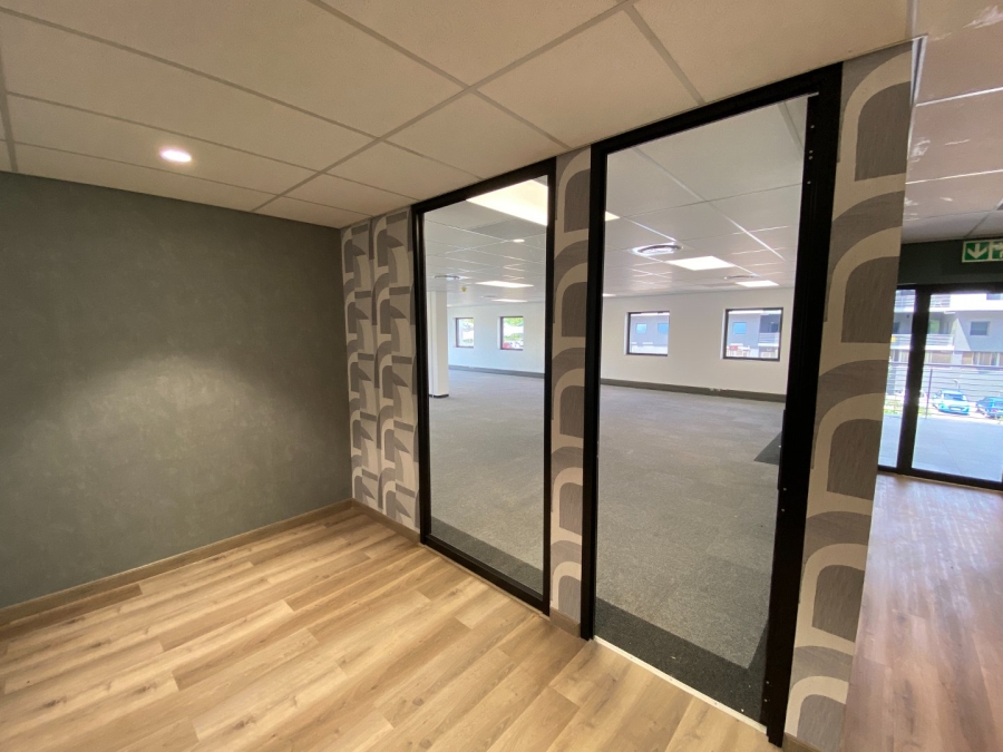 To Let commercial Property for Rent in Die Hoewes Gauteng