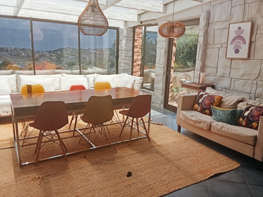 4 Bedroom Property for Sale in Oakdene Gauteng