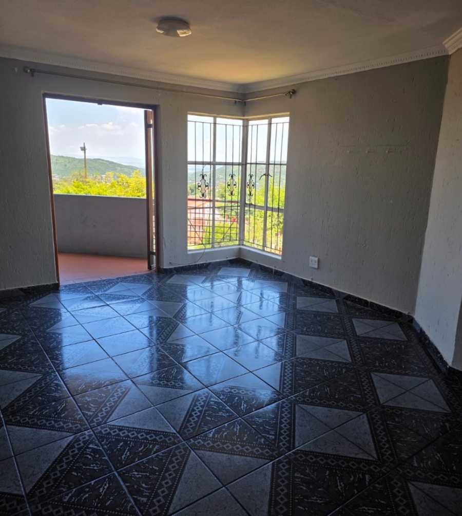 To Let 2 Bedroom Property for Rent in Ridgeway Gauteng