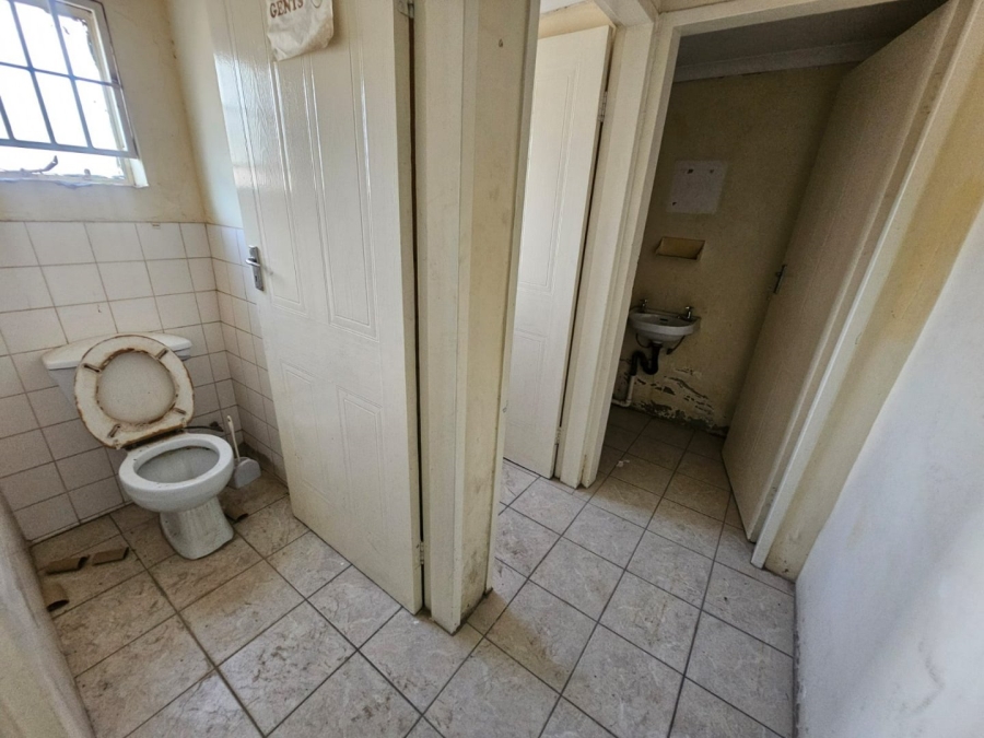 To Let commercial Property for Rent in Sunderland Ridge Gauteng