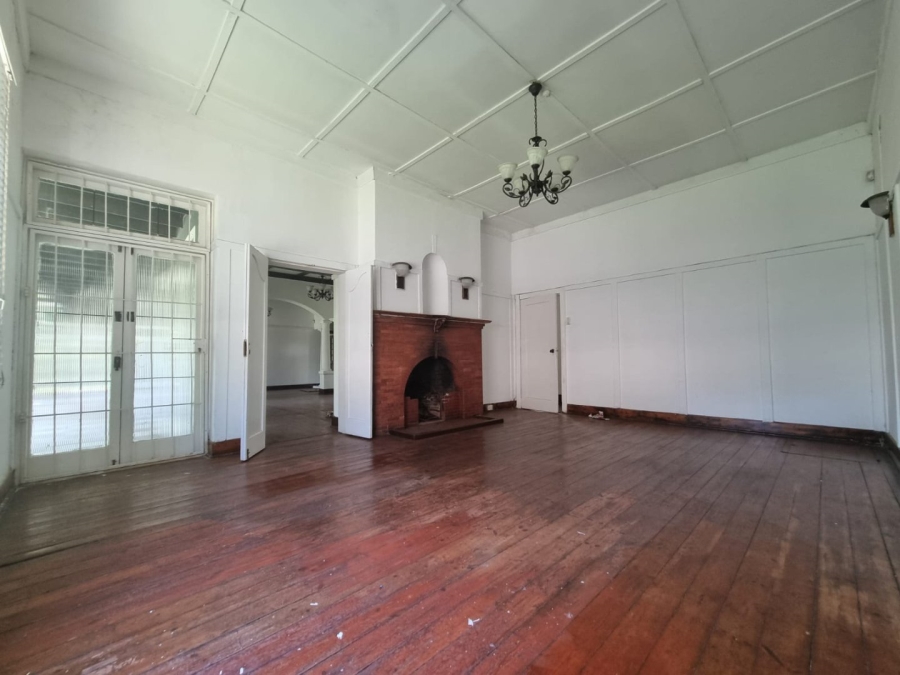 To Let 4 Bedroom Property for Rent in Saxonwold Gauteng