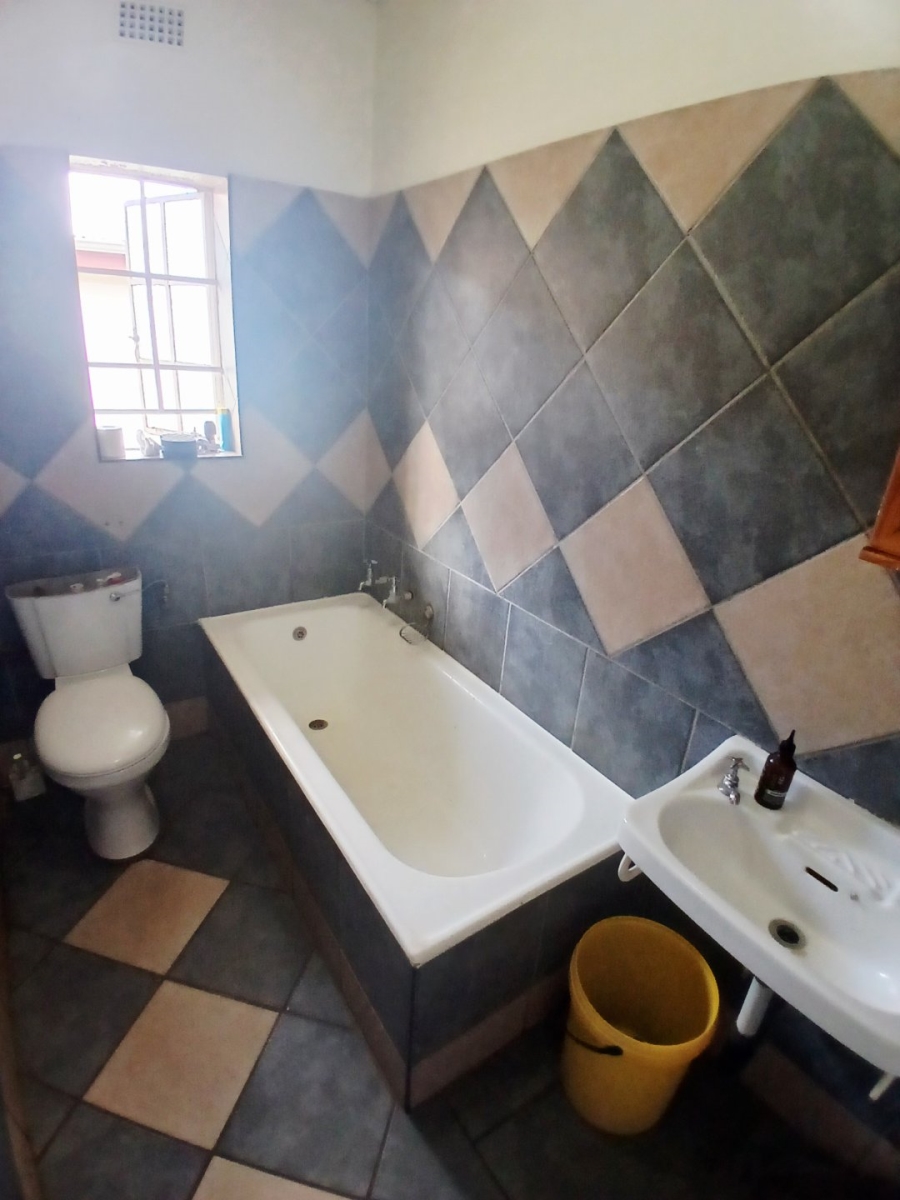 3 Bedroom Property for Sale in Wychwood Gauteng