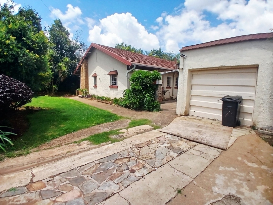 3 Bedroom Property for Sale in Wychwood Gauteng