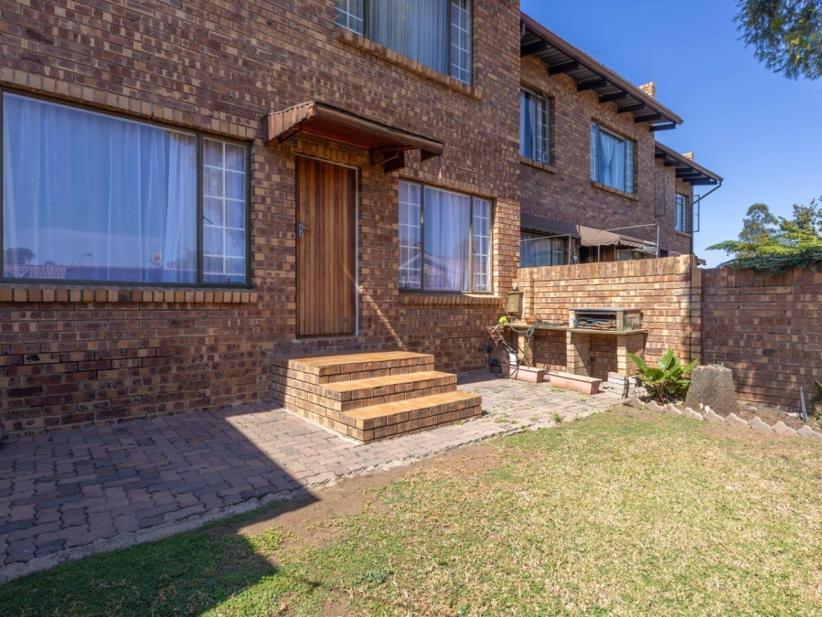 3 Bedroom Property for Sale in Croydon Gauteng