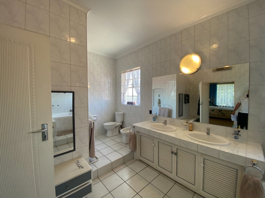 3 Bedroom Property for Sale in Randhart Gauteng