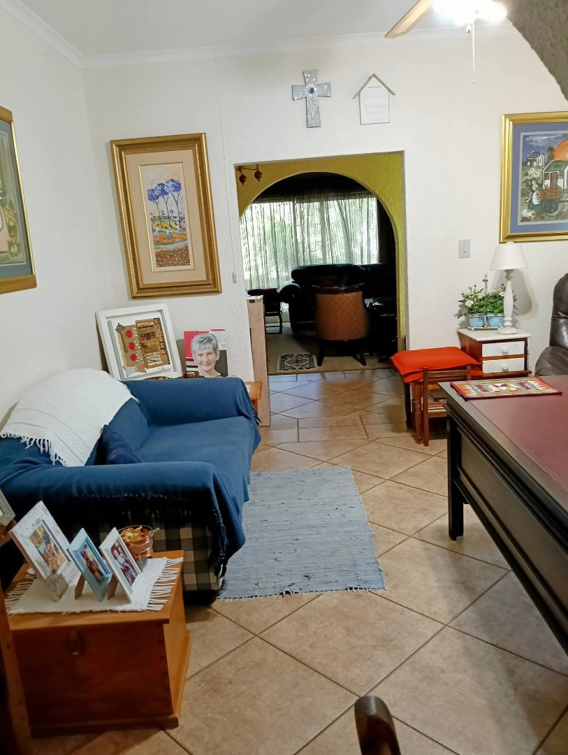  Bedroom Property for Sale in Eldoraigne Gauteng