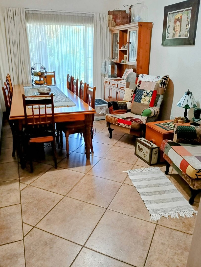  Bedroom Property for Sale in Eldoraigne Gauteng