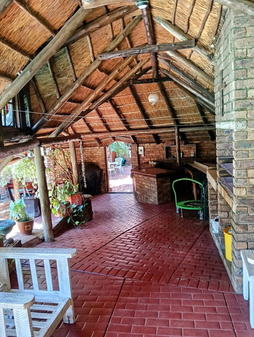  Bedroom Property for Sale in Eldoraigne Gauteng