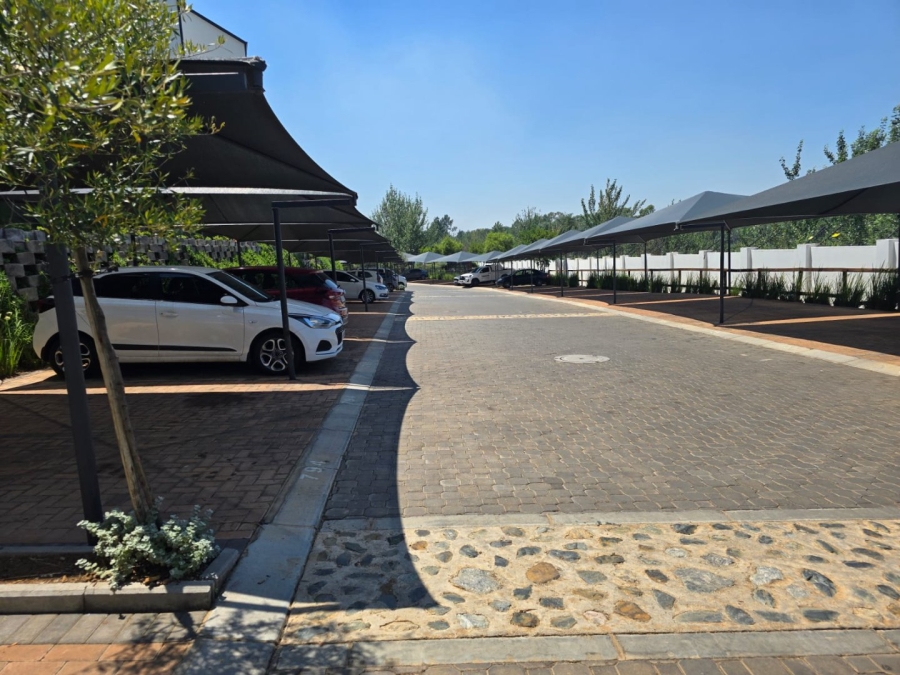 1 Bedroom Property for Sale in Lilianton Gauteng