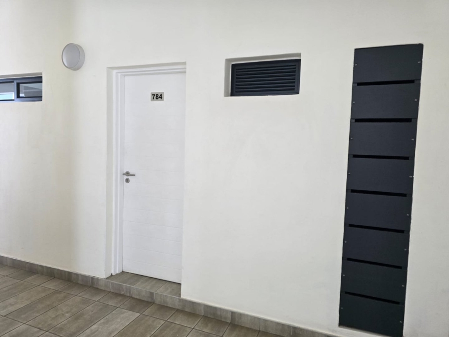 1 Bedroom Property for Sale in Lilianton Gauteng