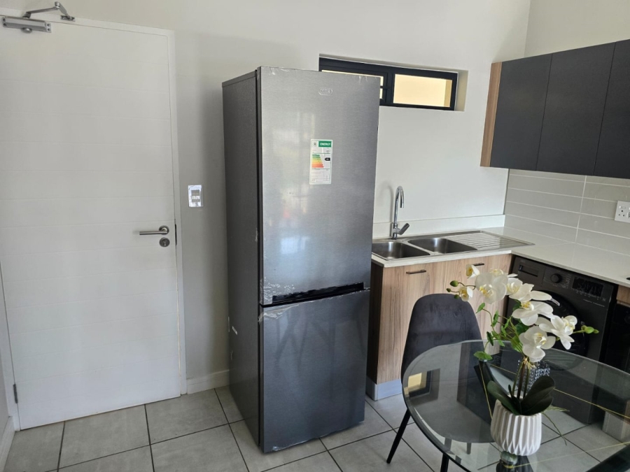 1 Bedroom Property for Sale in Lilianton Gauteng