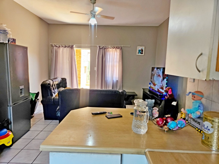 2 Bedroom Property for Sale in Birchleigh Gauteng