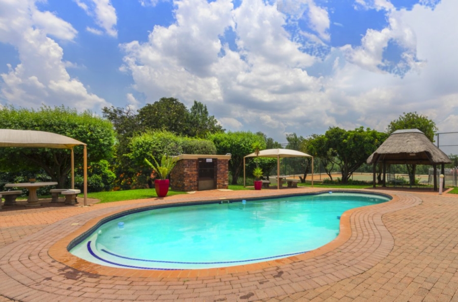 2 Bedroom Property for Sale in Primrose Hill Gauteng