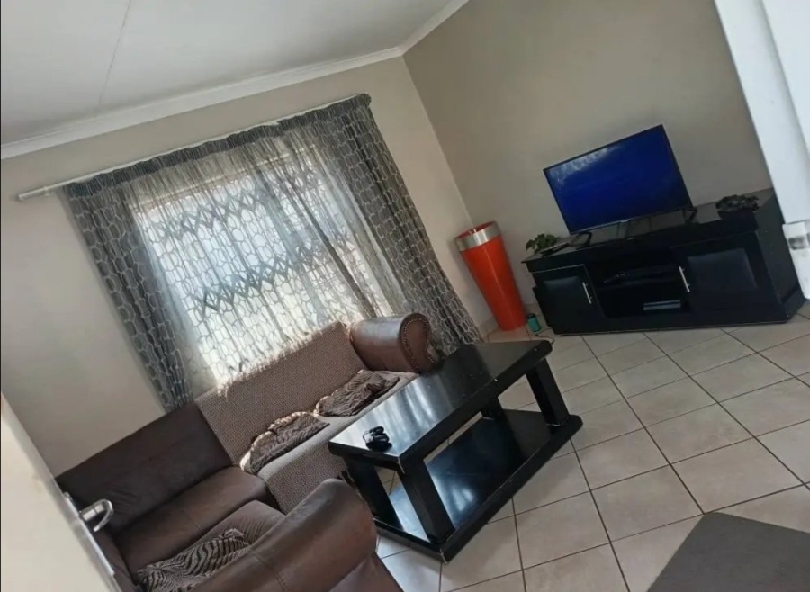 To Let 3 Bedroom Property for Rent in Pretoria West Gauteng