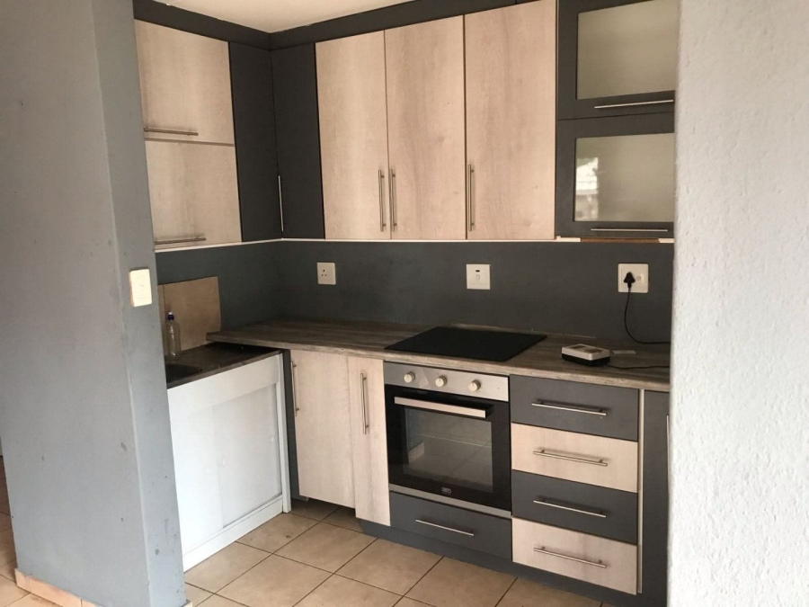 To Let 3 Bedroom Property for Rent in Amandasig Gauteng