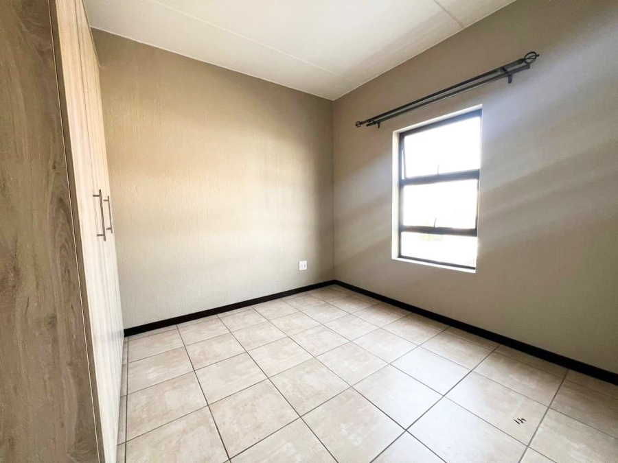 2 Bedroom Property for Sale in Barbeque Downs Gauteng